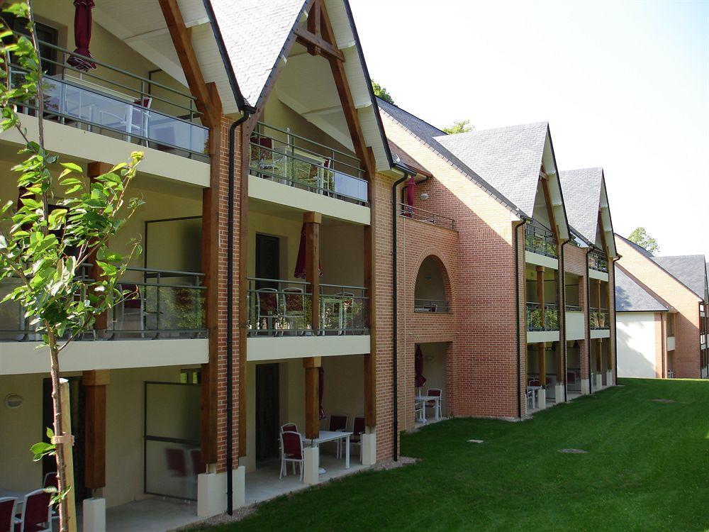 Goelia Residence Du Parc Gonneville-sur-Honfleur Екстер'єр фото