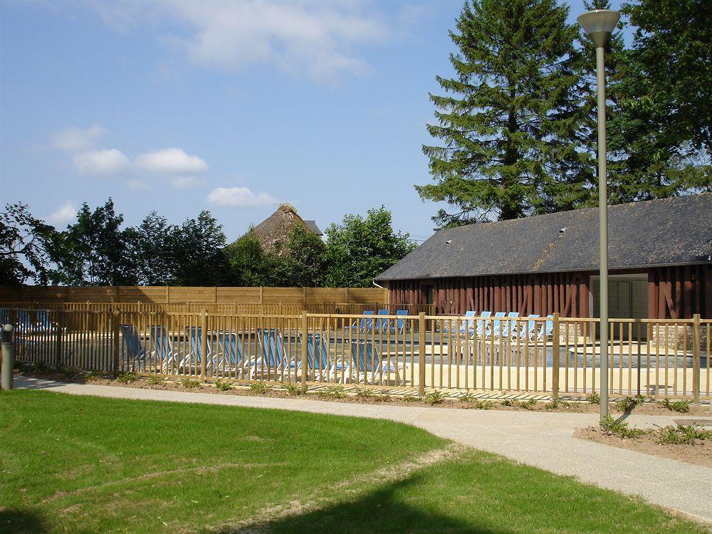 Goelia Residence Du Parc Gonneville-sur-Honfleur Екстер'єр фото