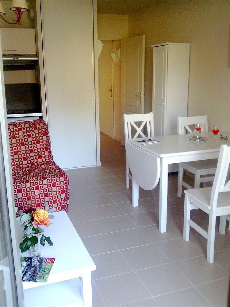 Goelia Residence Du Parc Gonneville-sur-Honfleur Екстер'єр фото
